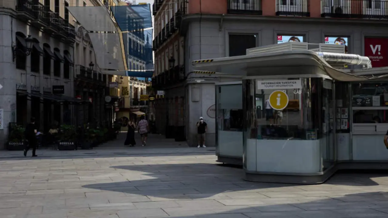  Una oficina de punto de informaci&oacute;n en la plaza de Callao, en Madrid (Espa&ntilde;a). - Jes&uacute;s Hell&iacute;n - Europa Press 