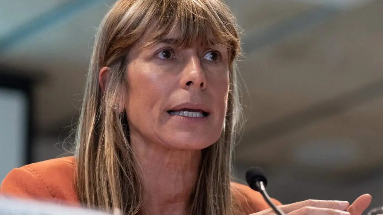  Archivo - La directora de la C&aacute;tedra Extraordinaria de Transformaci&oacute;n Social de la UCM, Bego&ntilde;a G&oacute;mez, participa en el F&ograve;rum Social Pere Tarr&eacute;s, a 14 de junio de 2023, en Barcelona, Catalu&ntilde;a (Espa&ntilde;a). El F&oacute;rum Social Pere Tarr&eacute;s es un espacio de reflexi&oacute;n - David Zorrakino - Europa Press - Archivo 