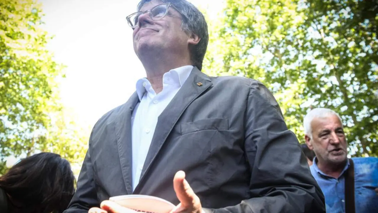  Archivo - El expresidente de la Generalitat de Catalunya, Carles Puigdemont, durante el acto de celebraci&oacute;n del cuarto aniversario de la fundaci&oacute;n de Junts - Gl&ograve;ria S&aacute;nchez - Europa Press - Archivo 