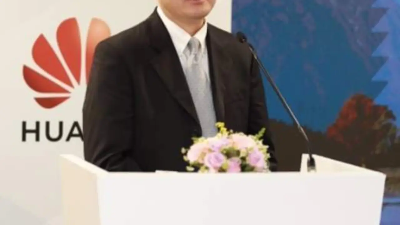  Ernest Zhang, President, Partner Development and Commercial & Distribution Business Dept, Enterprise Sales Dept, Huawei - HUAWEI TECHNOLOGIES CO., LTD./PR NEWSWIRE | EP 