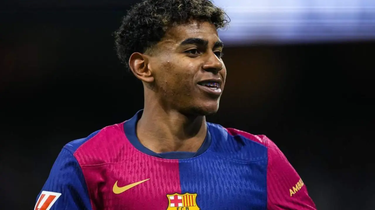  El jugador del FC Barcelona, Lamine Yamal, celebrando un gol en el Cl&aacute;sico. - Oscar J Barroso / AFP7 / Europa Press 