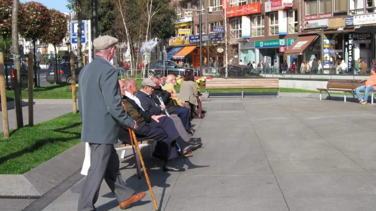  Archivo - Pensionistas - EUROPA PRESS - Archivo 