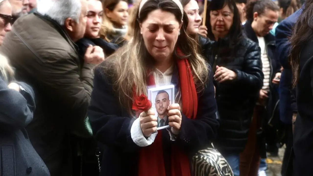  Archivo - Im&aacute;genes de archivo del funeral en C&aacute;diz de uno de los agentes fallecidos - Nacho Frade - Europa Press - Archivo 