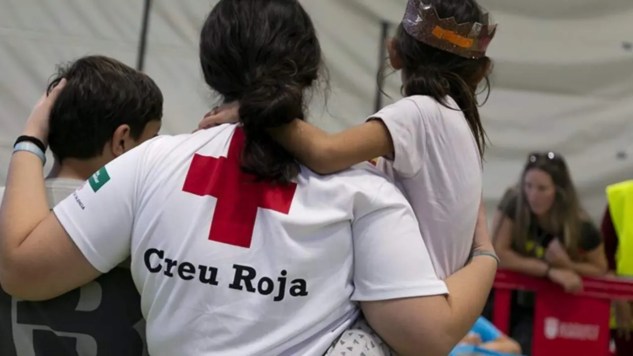  Atenci&oacute;n de Cruz Roja a los ni&ntilde;os en el albergue de Torrent - CRUZ ROJA 