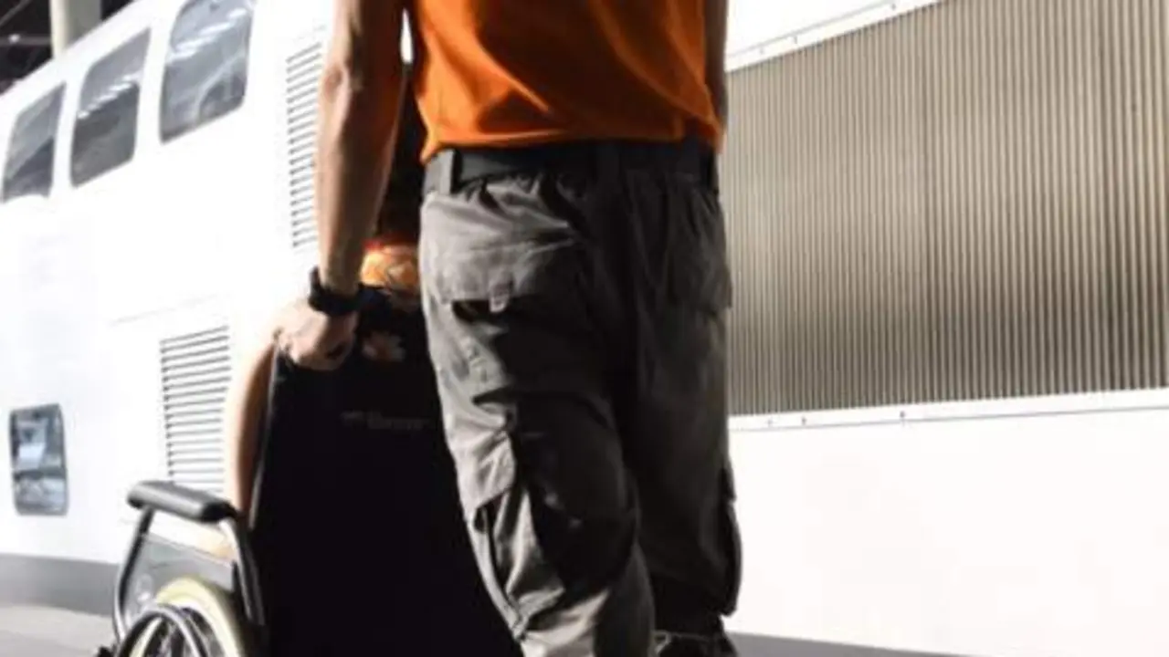  Adif Acerca contar&aacute; con 270 nuevas plataformas para facilitar el acceso al tren de viajeros en silla de ruedas - ADIF 