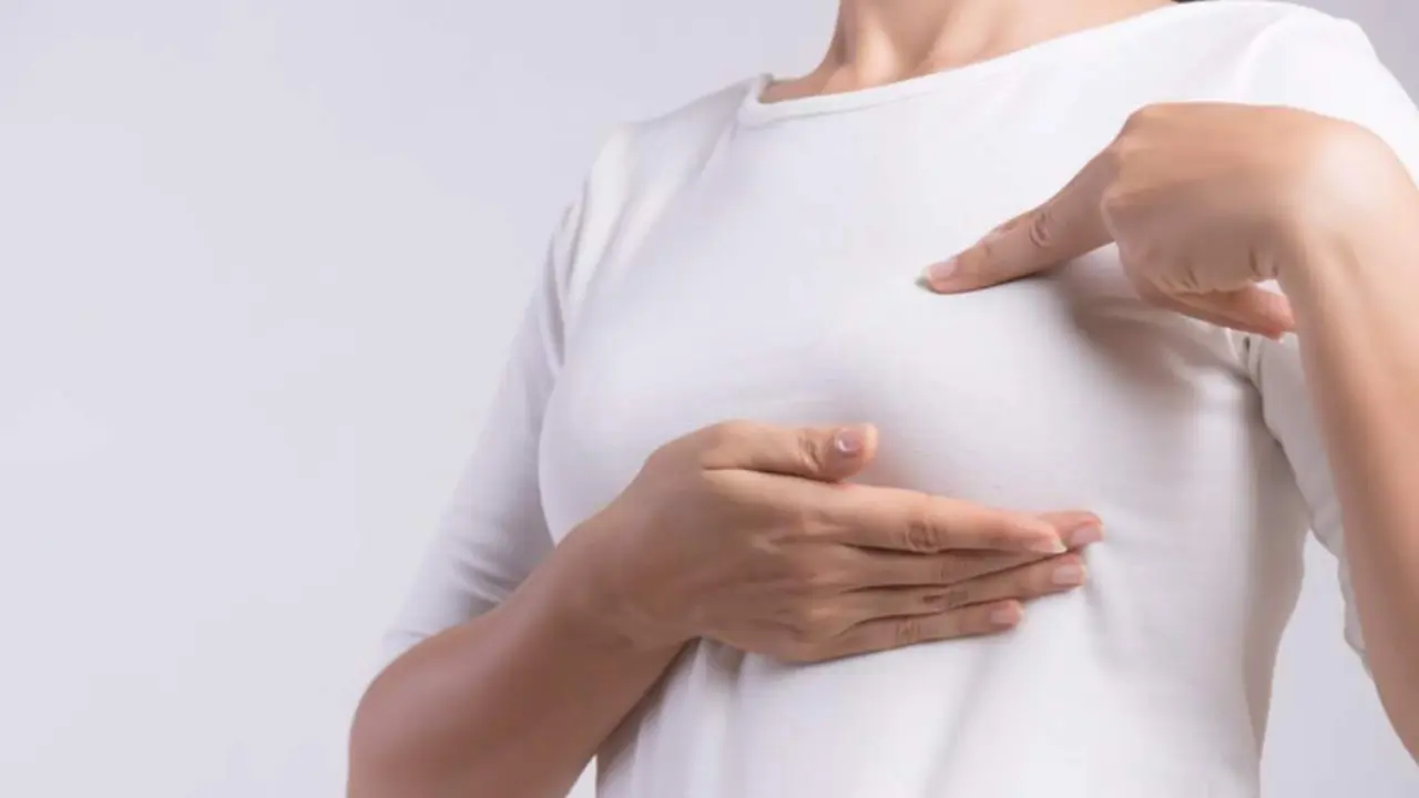  Archivo - Los profesionales de la Unidad de Mama del Hospital la Luz han rendido homenaje a las pacientes - QUIR&Oacute;N SALUD - Archivo 