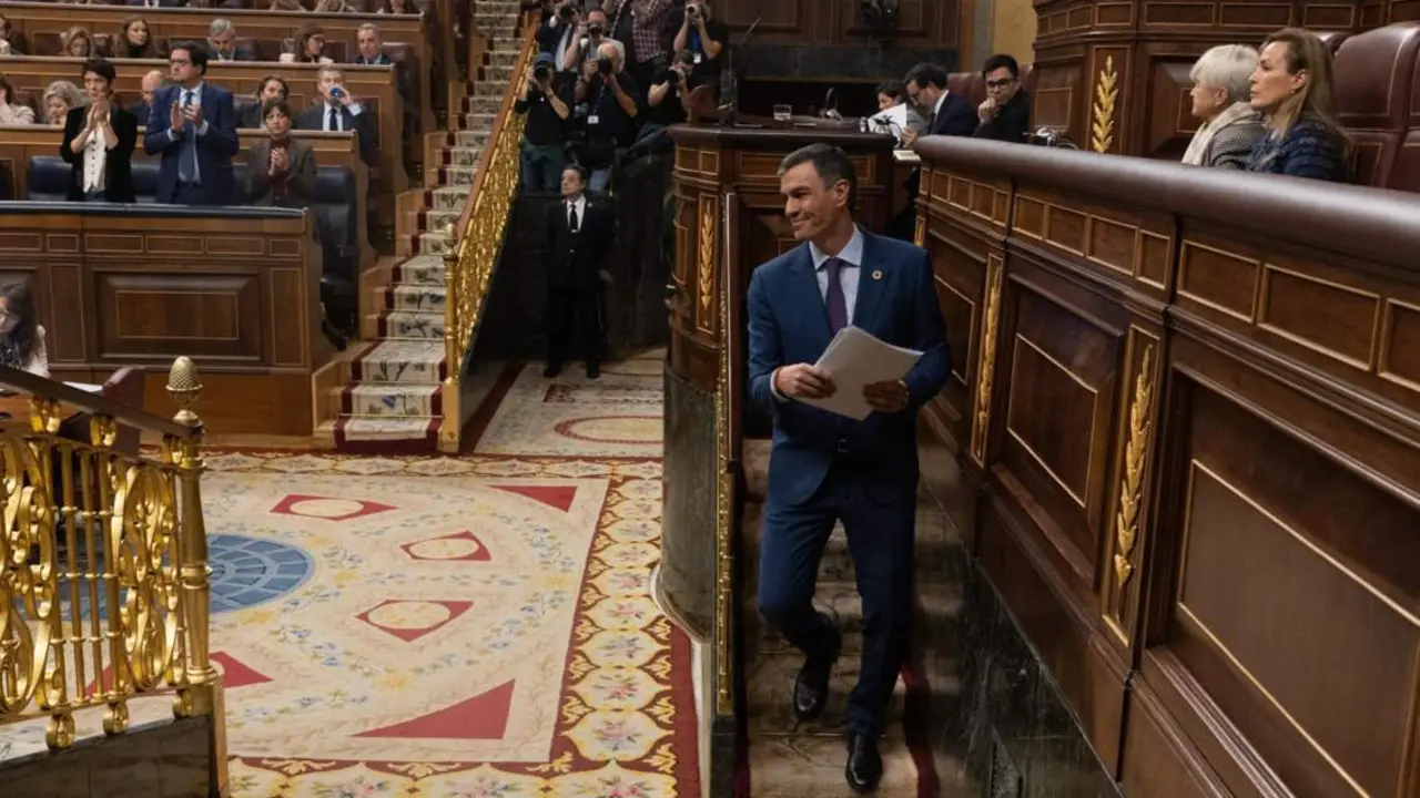  El presidente del Gobierno, Pedro S&aacute;nchez, tras intervenir durante una sesi&oacute;n plenaria, en el Congreso de los Diputados, a 27 de noviembre de 2024, en Madrid (Espa&ntilde;a). - Eduardo Parra - Europa Press 