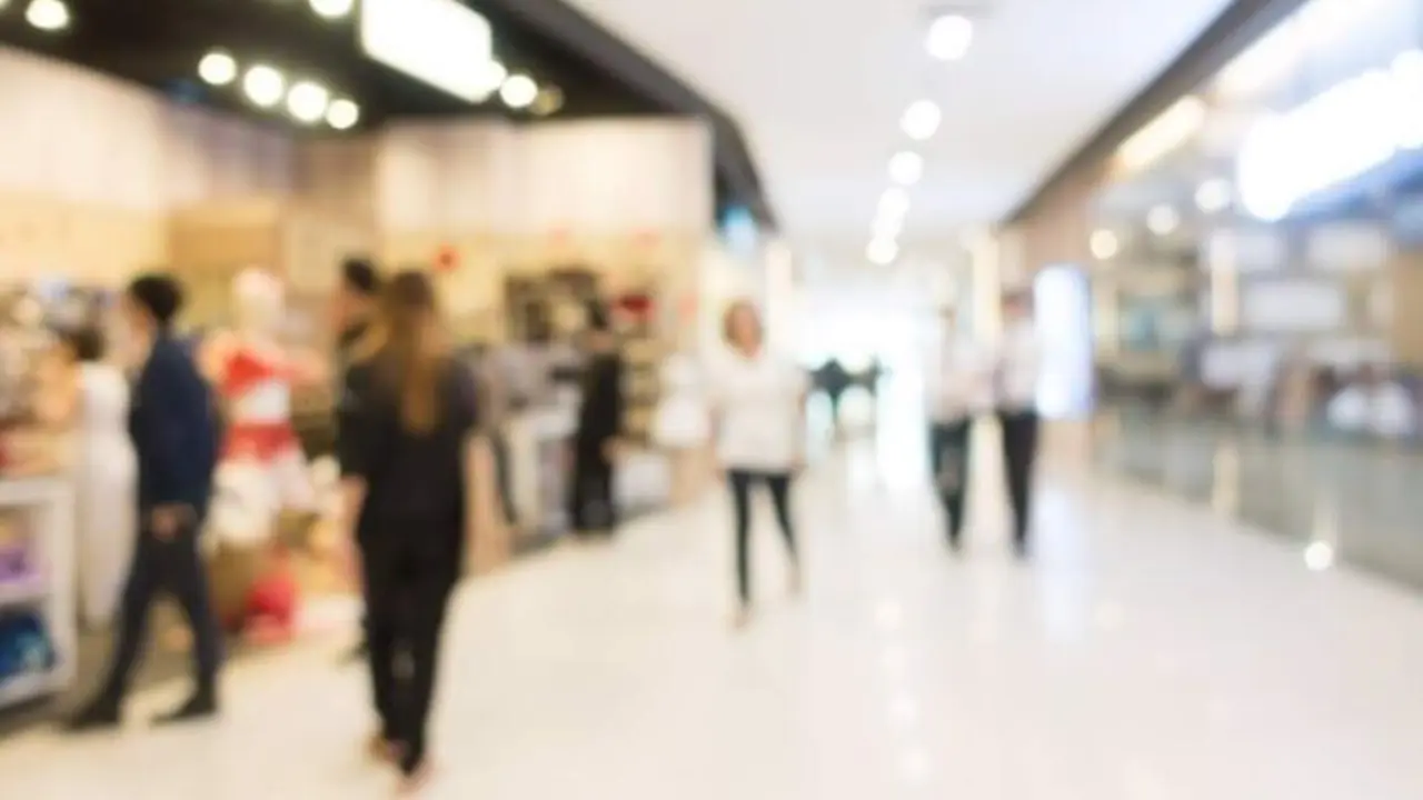  Centro comercial - SENSORMATIC SOLUTIONS 