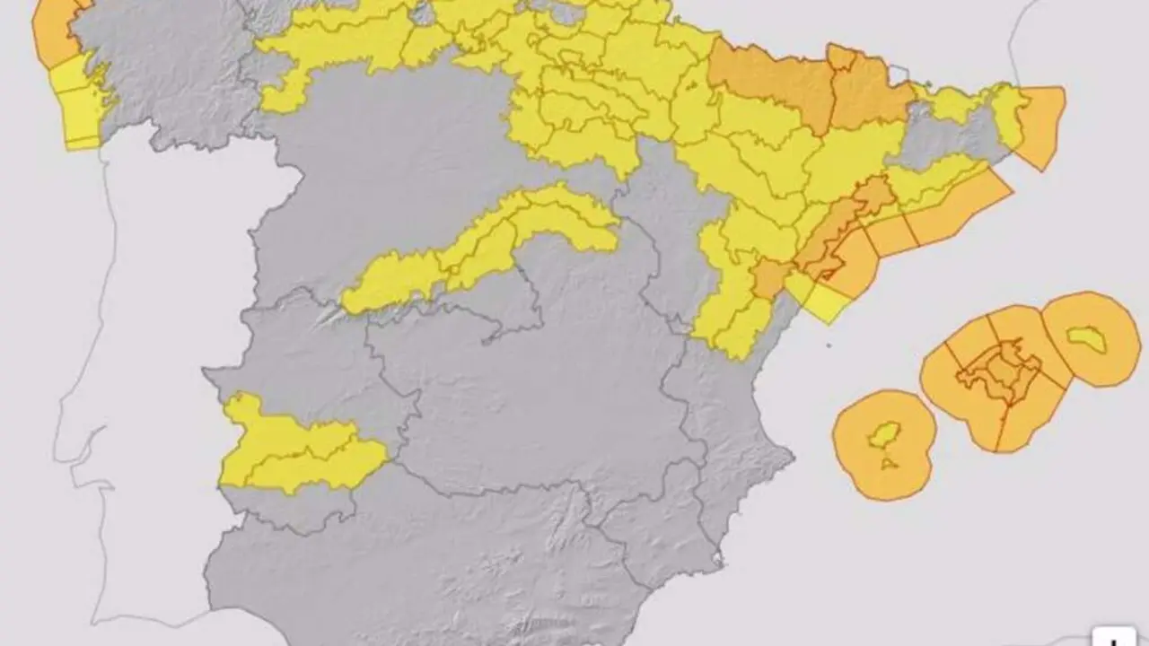  Mapa de avisos por nieve, lluvia, viento y fen&oacute;menos costeros para este s&aacute;bado. - AEMET 