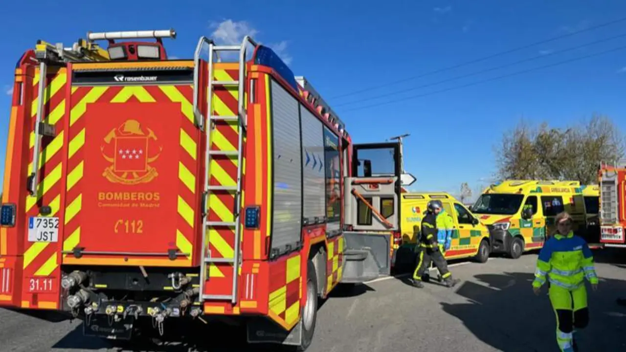  Muere un bombero regional en un accidente de tr&aacute;fico en la M-404 cuando se dirig&iacute;a a atender una emergencia - EMERGENCIAS MADRID | EP 