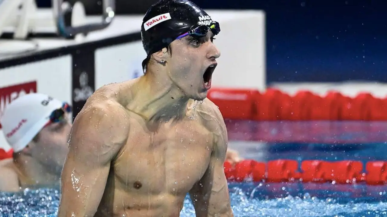  Carles Coll, campe&oacute;n del mundo de 200 braza en piscina corta en Budapest 2024 | RTVE 