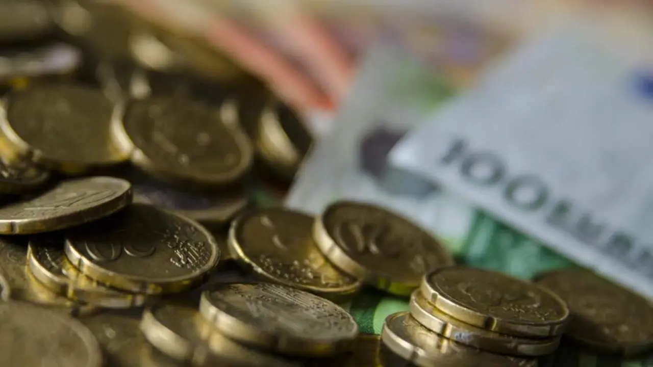  Archivo - Monedas en euro - EUROPA PRESS - Archivo 