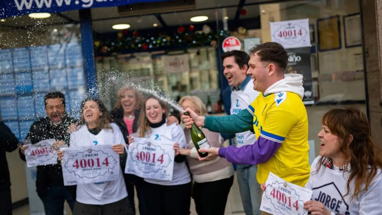 Empleados de la administraci&oacute;n situada en la Ronda de Sant Ramon - Lorena Sop&ecirc;na - Europa Press 