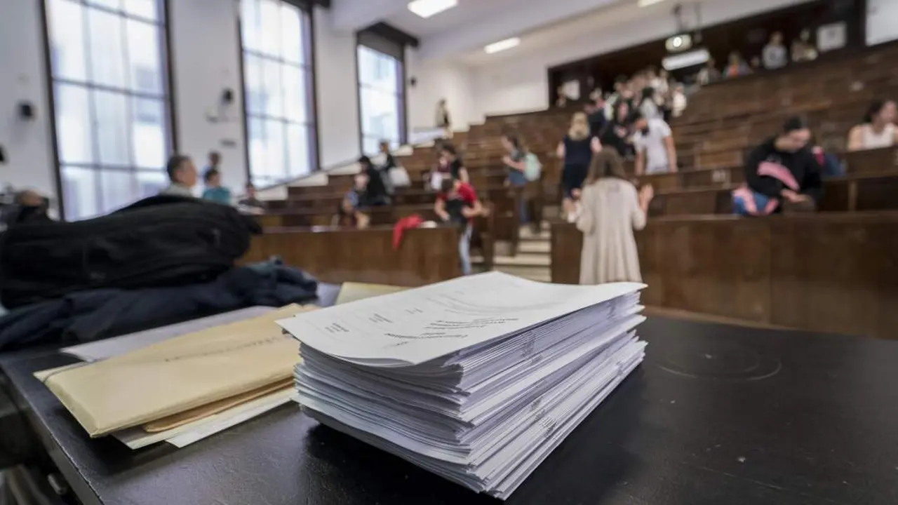  Clase de la universidad 