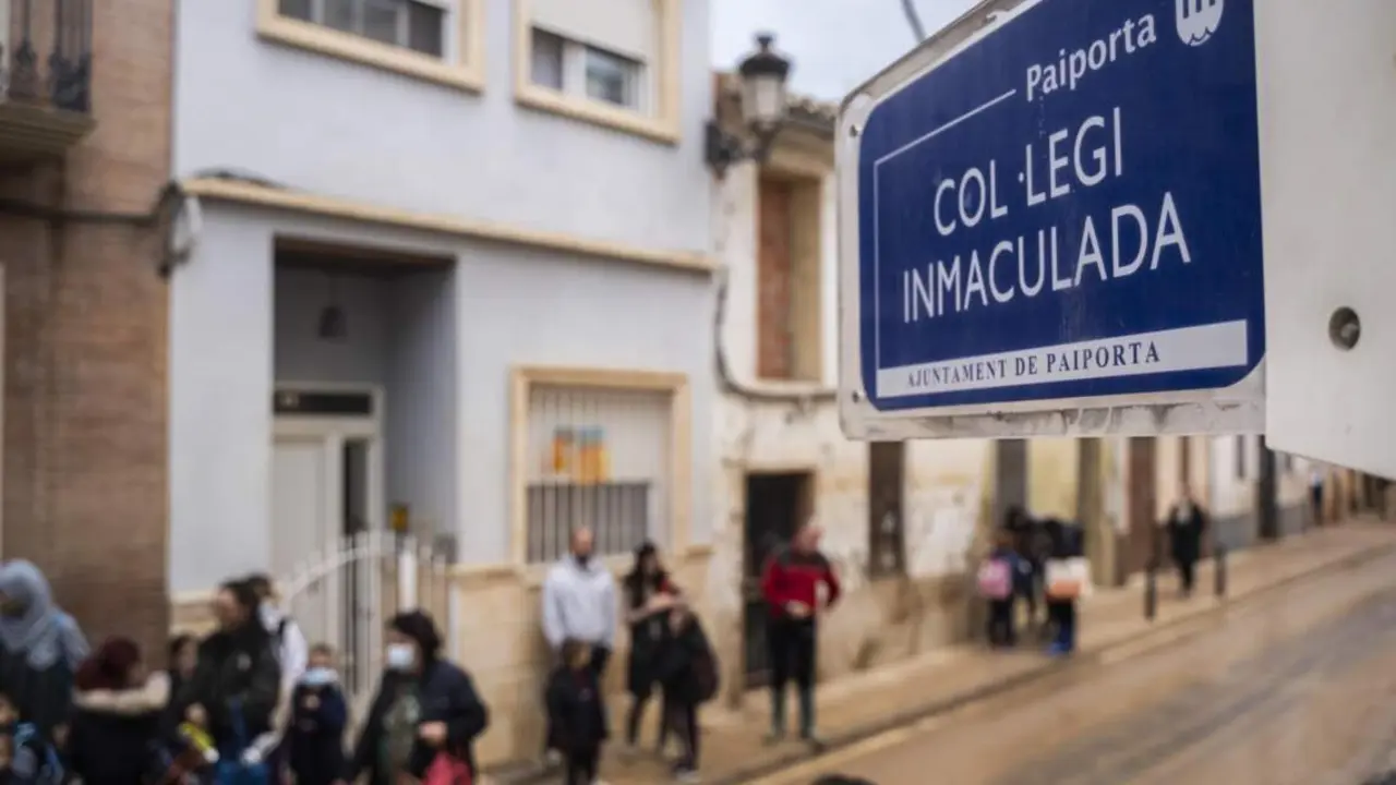  El colegio 'La Inmaculada', el primero en abrir tras la DANA, - Jorge Gil - Europa Press 