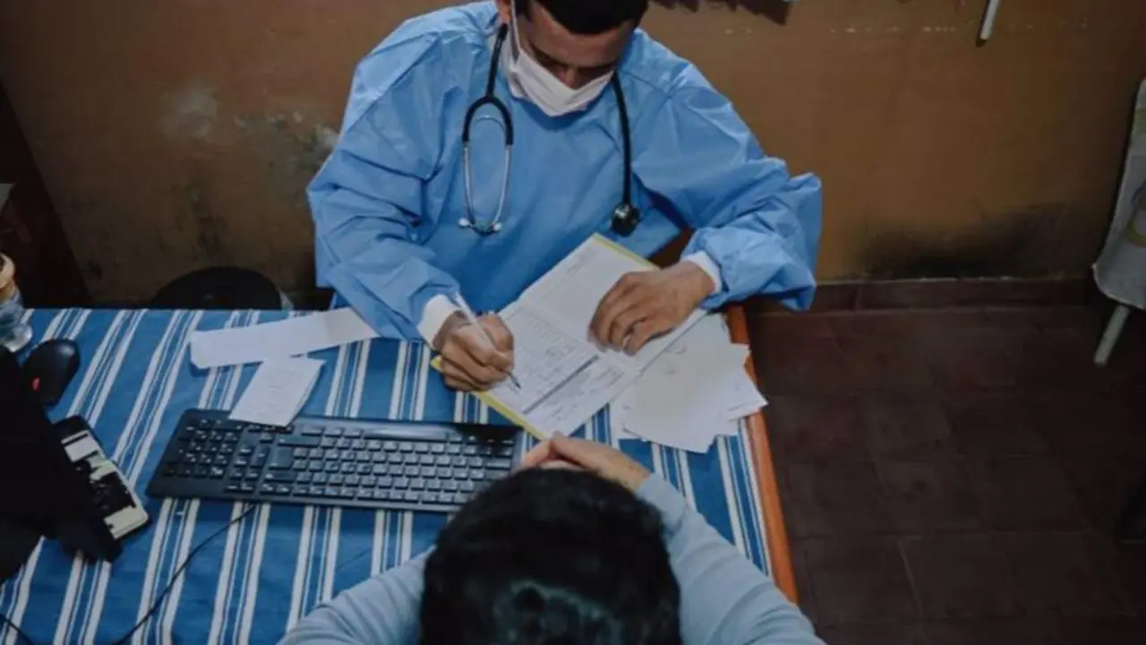  Los programas de transferencia monetaria son efectivos para la lucha contra la tuberculosis entre la poblaci&oacute;n m&aacute;s vulnerable. - NICO GRANADA/ISGLOBAL 