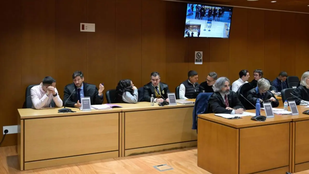  Archivo - Juicio por el asesinato de Samuel Luiz - M. Dylan - Europa Press - Archivo 