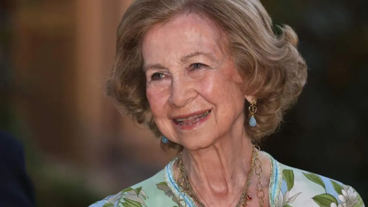  Archivo - La Reina Do&ntilde;a Sof&iacute;a recibe a las autoridades de las Islas Baleares y a una representaci&oacute;n de la sociedad balear en el Palacio de Marivent, a 29 de julio de 2024, en Palma de Mallorca (Islas Baleares, Espa&ntilde;a) - Ra&uacute;l Terrel - Europa Press - Archivo 