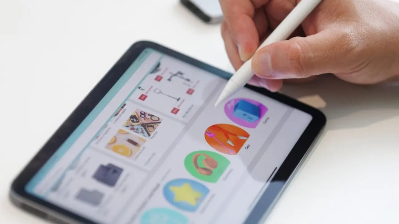  Archivo - Compras por Internet - Eduardo Parra - Europa Press - Archivo 