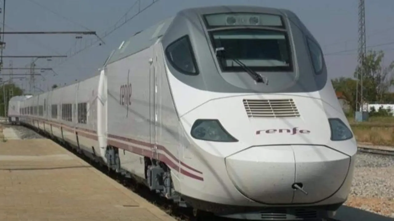  Tren de Renfe 