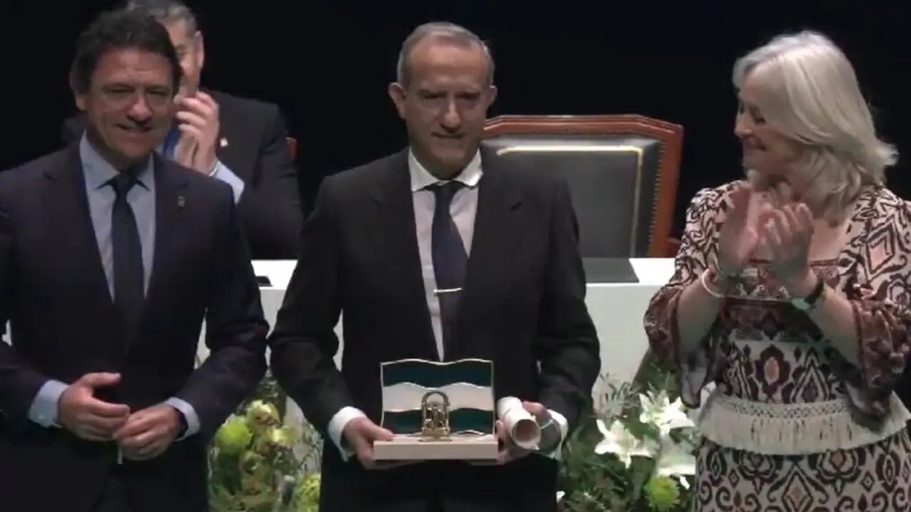  Felicitaci&oacute;n a la Academia de Bellas Artes Santa Cecilia de El Puerto de Santa Mar&iacute;a | NP 	Sociedad Cervantina de Alc&aacute;zar de San Juan 