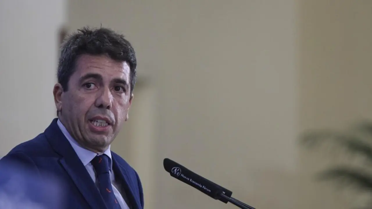  Archivo - El l&iacute;der del PP de la Comunidad Valenciana, Carlos Maz&oacute;n - Jes&uacute;s Hell&iacute;n - Europa Press - Archivo 