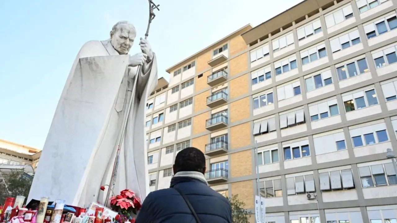  Fachada del Hospital Gemelli de Roma. - Maurizio Brambatti / Zuma Press / ContactoPhoto 