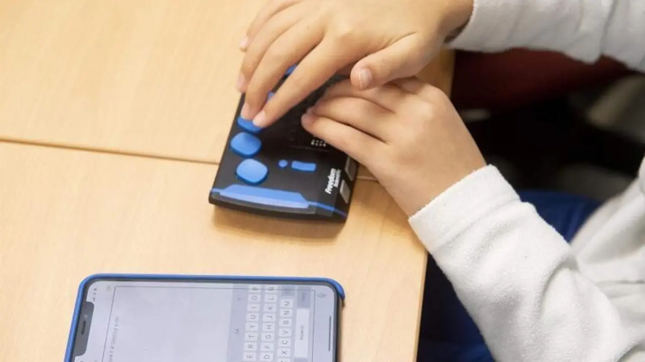  Ni&ntilde;o con ceguera. - FUNDACI&Oacute;N ONCE - Europa Press 