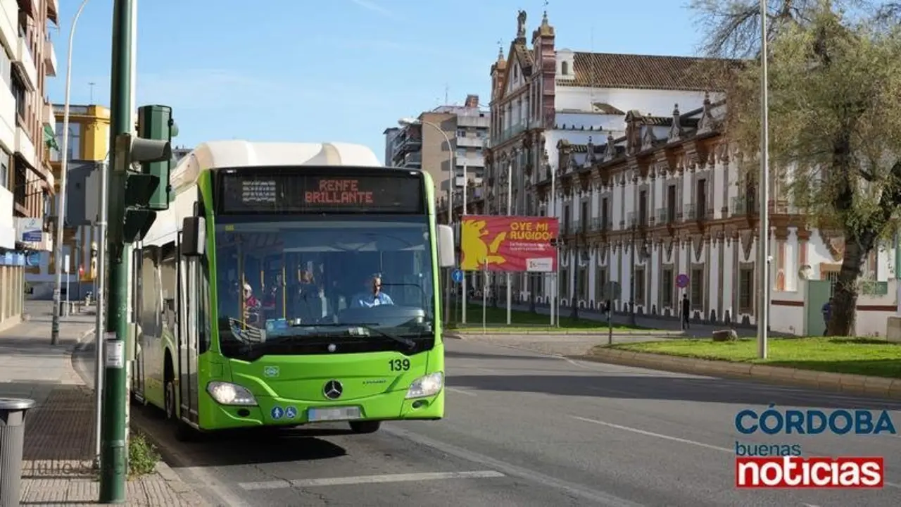  Autob&uacute;s Aucorsa en Col&oacute;n Julio S&aacute;nchez CBN 