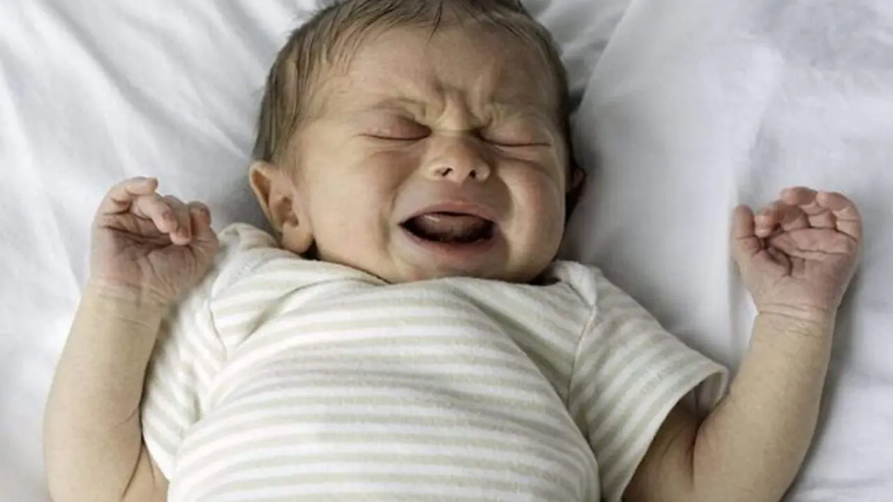  Archivo - Beb&eacute; llorando - DARTMOUTH COLLEGE - Archivo 