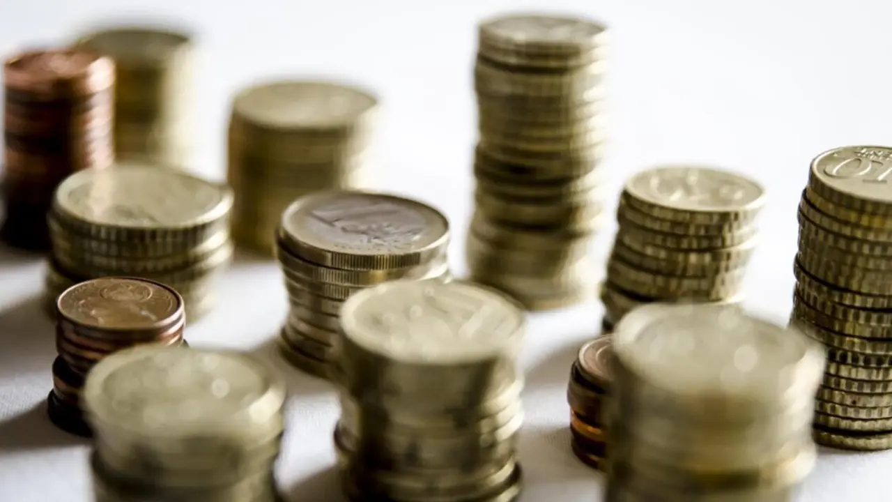  Archivo - Monedas, moneda, billete, billetes,euro ,euros, capital, efectivo, met&aacute;lico, riqueza - EUROPA PRESS - Archivo 