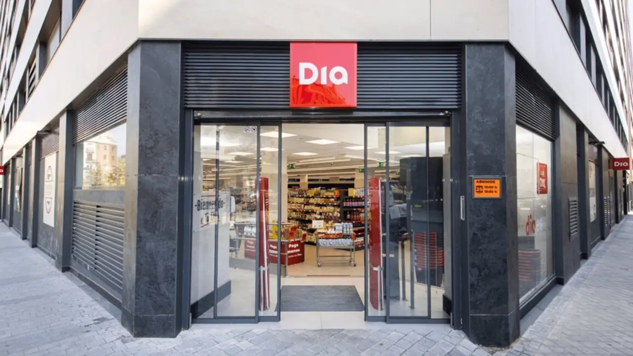  Archivo - Supermercado de Dia en Espa&ntilde;a - GRUPO DIA - Archivo 