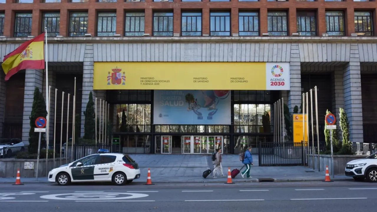  Archivo - Fachada de la sede del Ministerio de Sanidad. - Gustavo Valiente - Europa Press - Archivo 