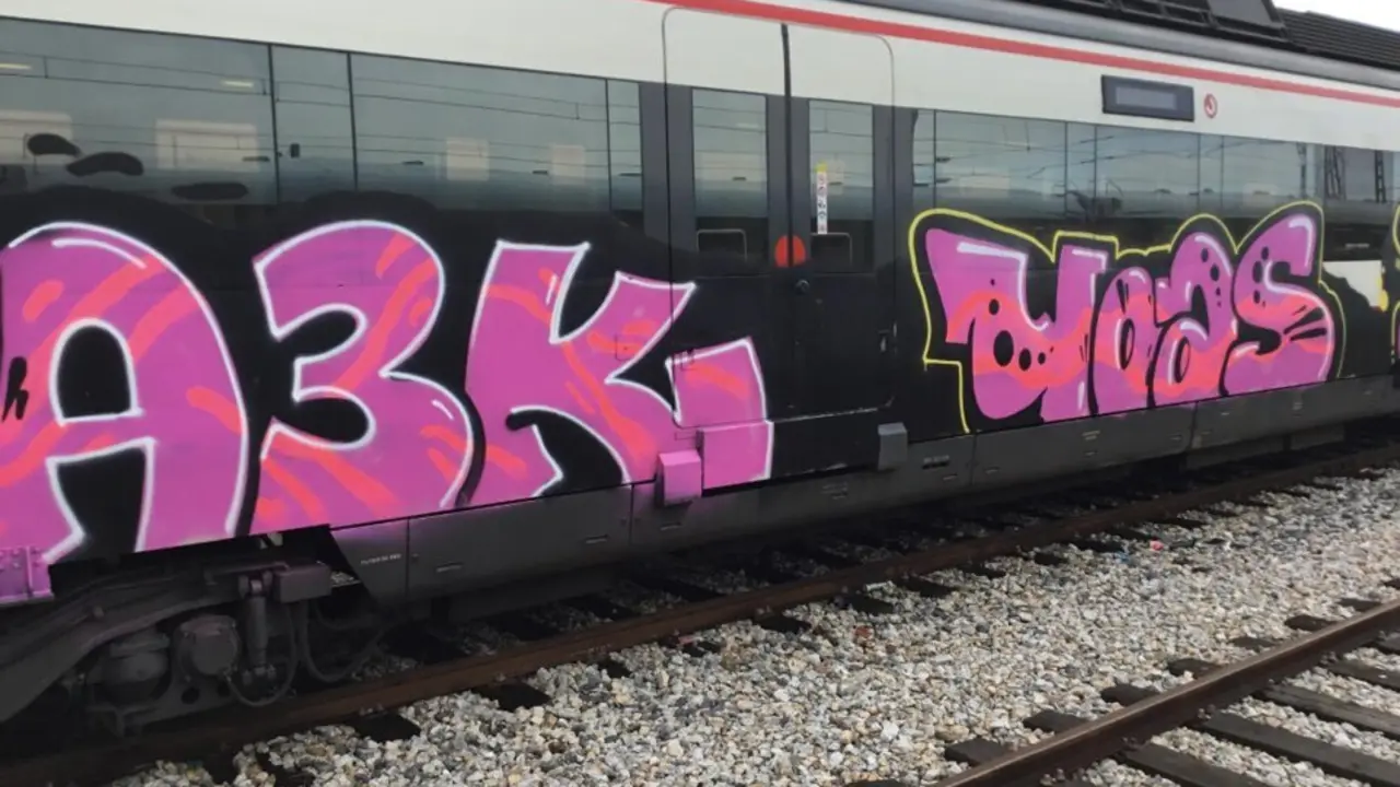  Archivo - Imagen de un grafiti - RENFE - Archivo |&nbsp;EP 