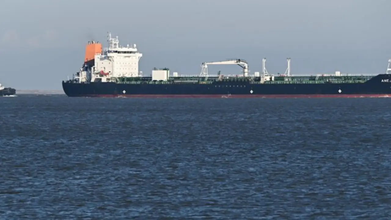  Carguero con hidrocarburos rusos en el mar del Norte. - Lars Klemmer/dpa 