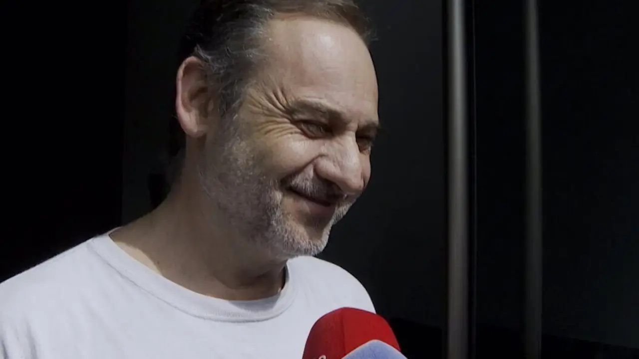  El exministro de Transportes Jos&eacute; Luis &Aacute;balos, ofrece declaraciones a los medios tras el registro de la UCO a su vivienda, a 10 de junio de 2025, en Valencia, Comunidad Valenciana (Espa&ntilde;a).<br>- Europa Press 