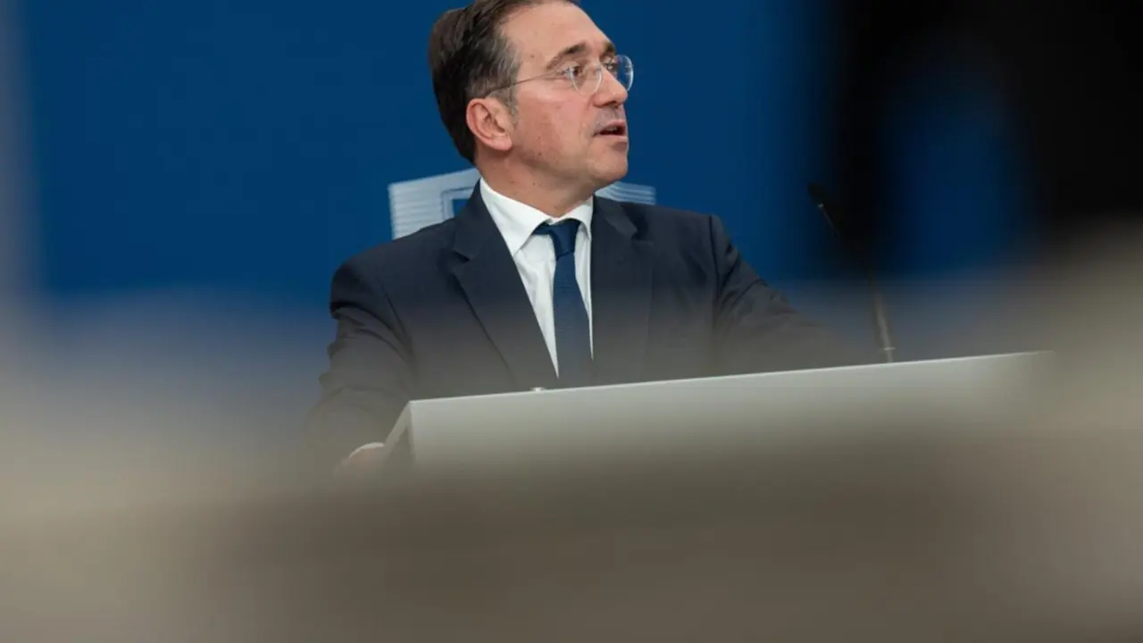  El ministro de Asuntos Exteriores, Uni&oacute;n Europea y Cooperaci&oacute;n, Jos&eacute; Manuel Albares, durante una rueda de prensa, en la sede de la Comisi&oacute;n Europea, a 11 de junio de 2025, en Bruselas (B&eacute;lgica).<br>- Belga - Europa Press 
