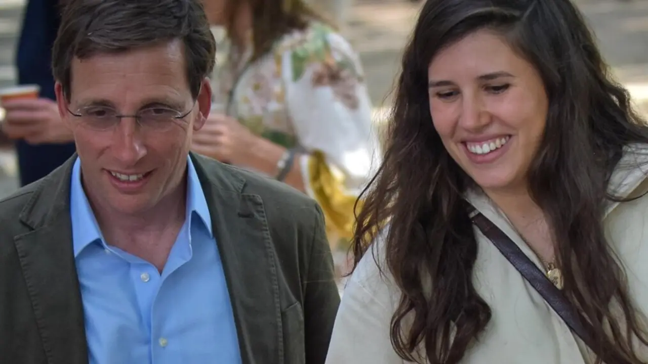  Archivo - Teresa Urquijo y Jos&eacute; Luis Mart&iacute;nez Almeida en el Global Champions Tour de h&iacute;pica celebrado en el Club de Campo, a 18 de mayo de 2025, en Madrid (Espa&ntilde;a).<br>- EUROPA PRESS REPORTAJES - Archivo 