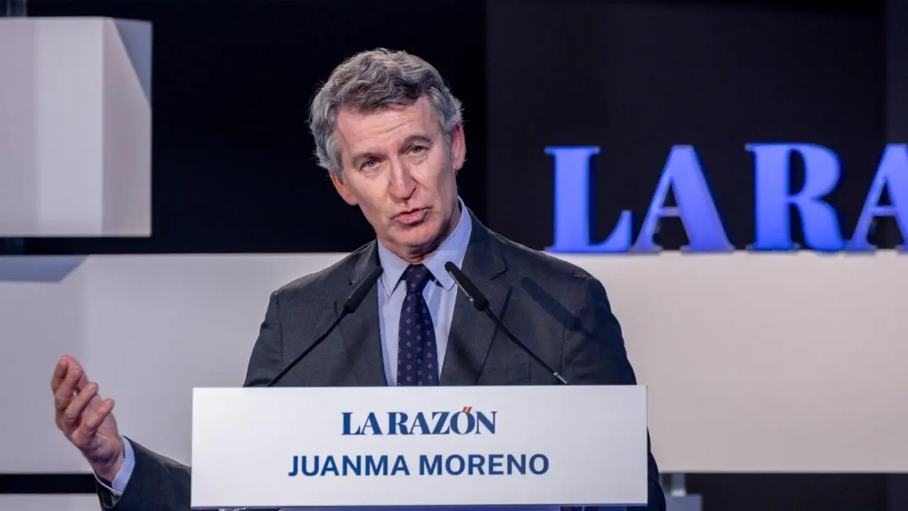  El presidente del Partido Popular, Alberto N&uacute;&ntilde;ez Feij&oacute;o, durante un encuentro organizado por La Raz&oacute;n, a 14 de julio de 2025, en Madrid (Espa&ntilde;a).<br>- Ricardo Rubio - Europa Press 