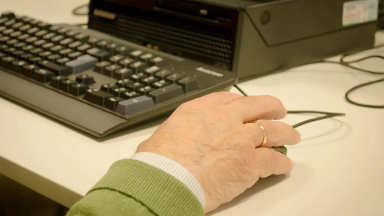  Archivo - El 75% de los mayores de 55 a&ntilde;os est&aacute; conectado a Internet<br>- EUROPA PRESS - Archivo 