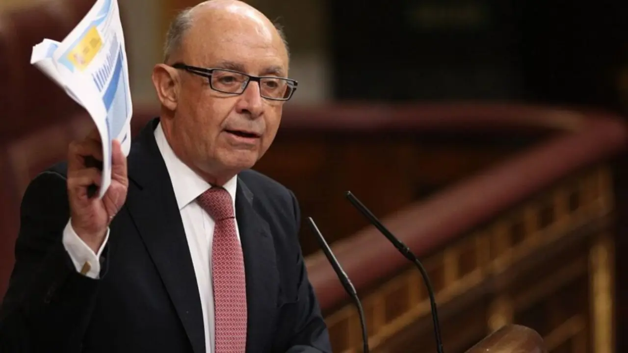  As&iacute; influ&iacute;an las empresas y Equipo Econ&oacute;mico en el Ministerio de Hacienda de Montoro 