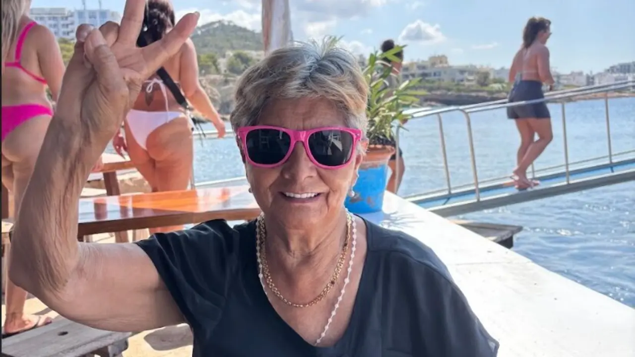  N&eacute;lida en Ibiza 