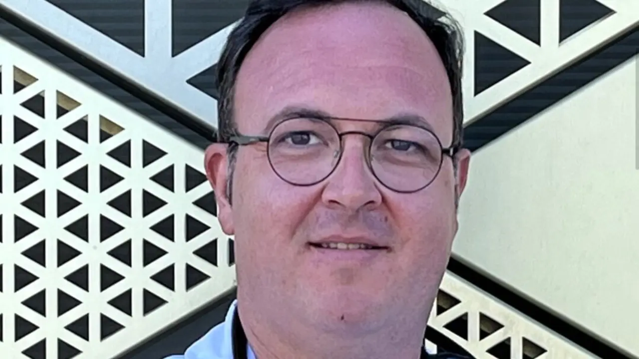  Dr. Jos&eacute; Padilla 