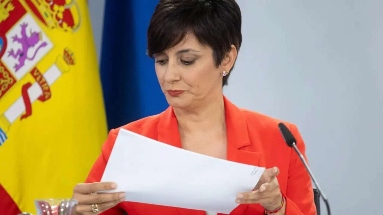  La Ministra de Vivienda y Agenda Urbana de Espa&ntilde;a, Isabel Rodr&iacute;guez Garc&iacute;a, ofrece declaraciones a la prensa tras el Consejo de Ministros, a 1 de julio de 2025, en Madrid (Espa&ntilde;a).<br>- Alejandro Mart&iacute;nez V&eacute;lez - Europa Press 