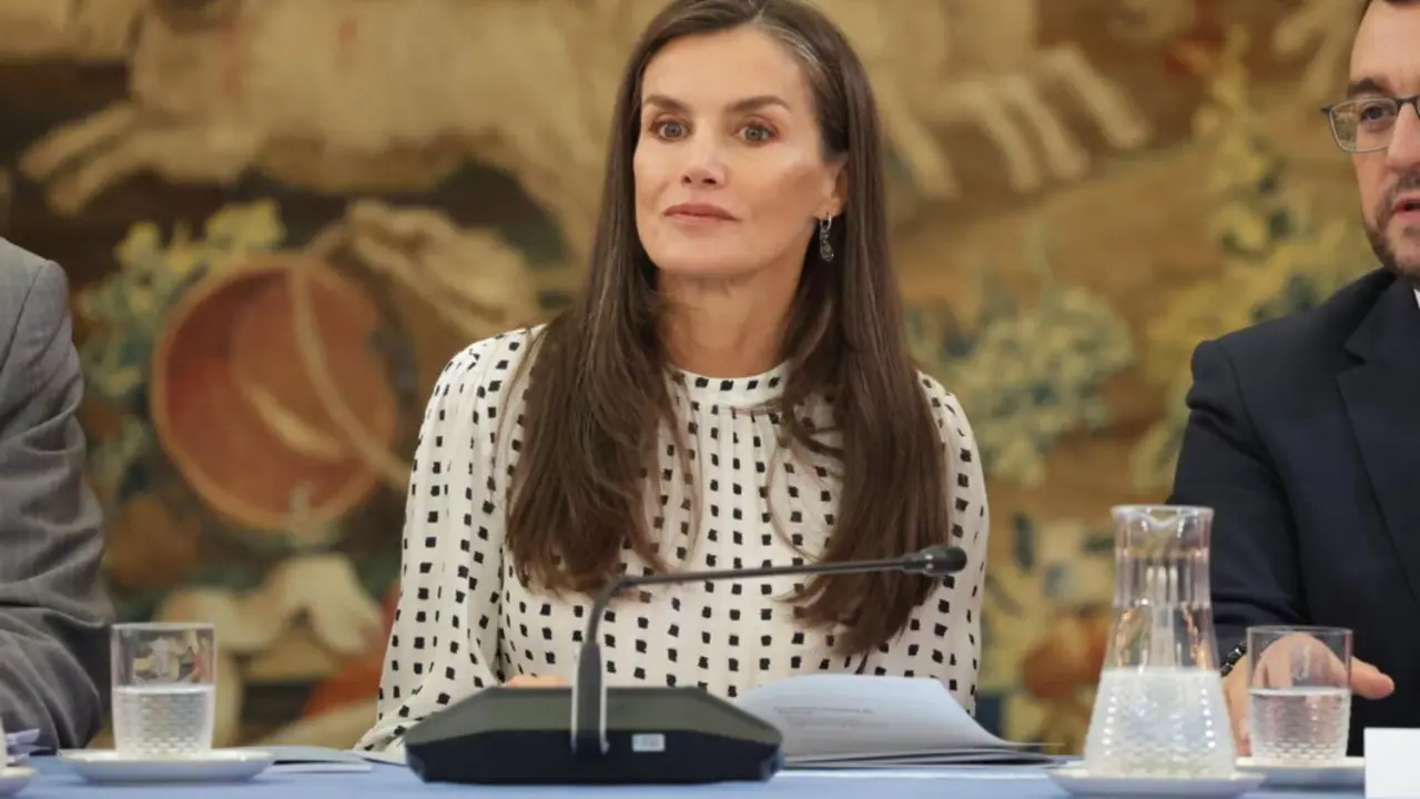  El rey Felipe VI y la reina Letizia presiden la reuni&oacute;n anual con los miembros de los Patronatos de la Fundaci&oacute;n Princesa de Asturias en el Palacio del Pardo, a 17 de julio de 2025, en Madrid (Espa&ntilde;a).<br>- Jos&eacute; Ram&oacute;n Hernando - Europa Press 