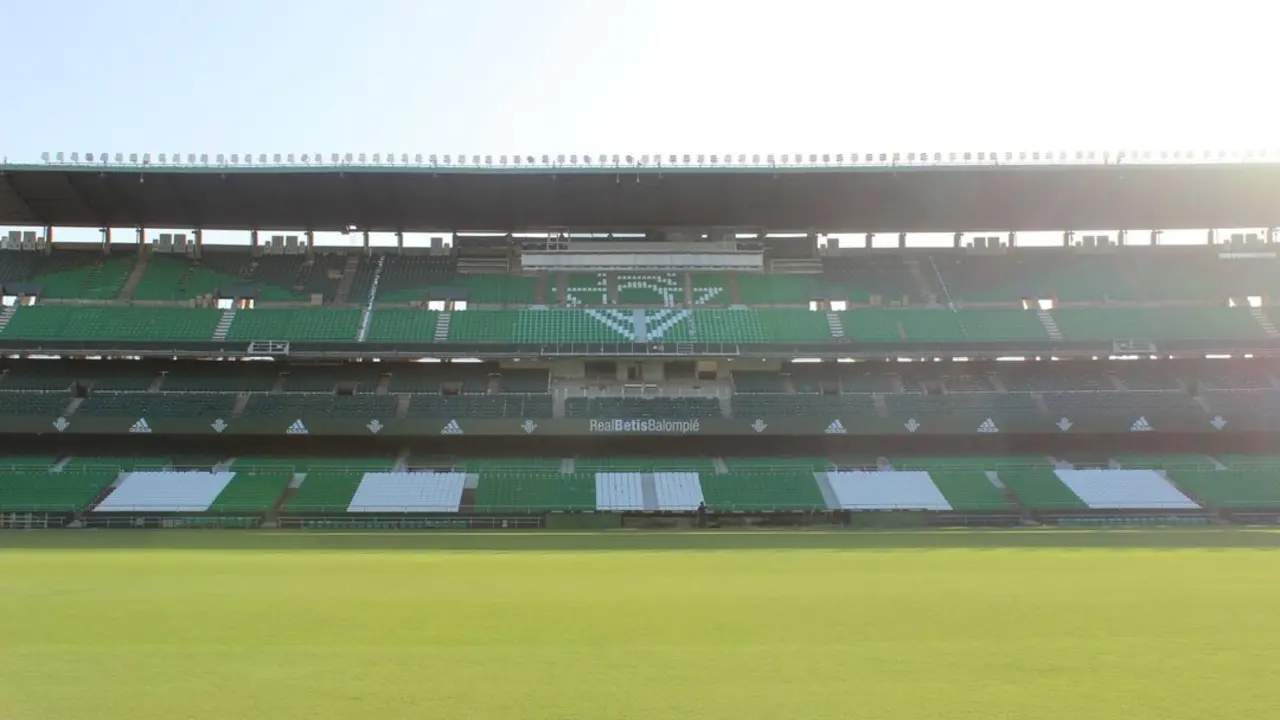  Grada del Benito Villamar&iacute;n 