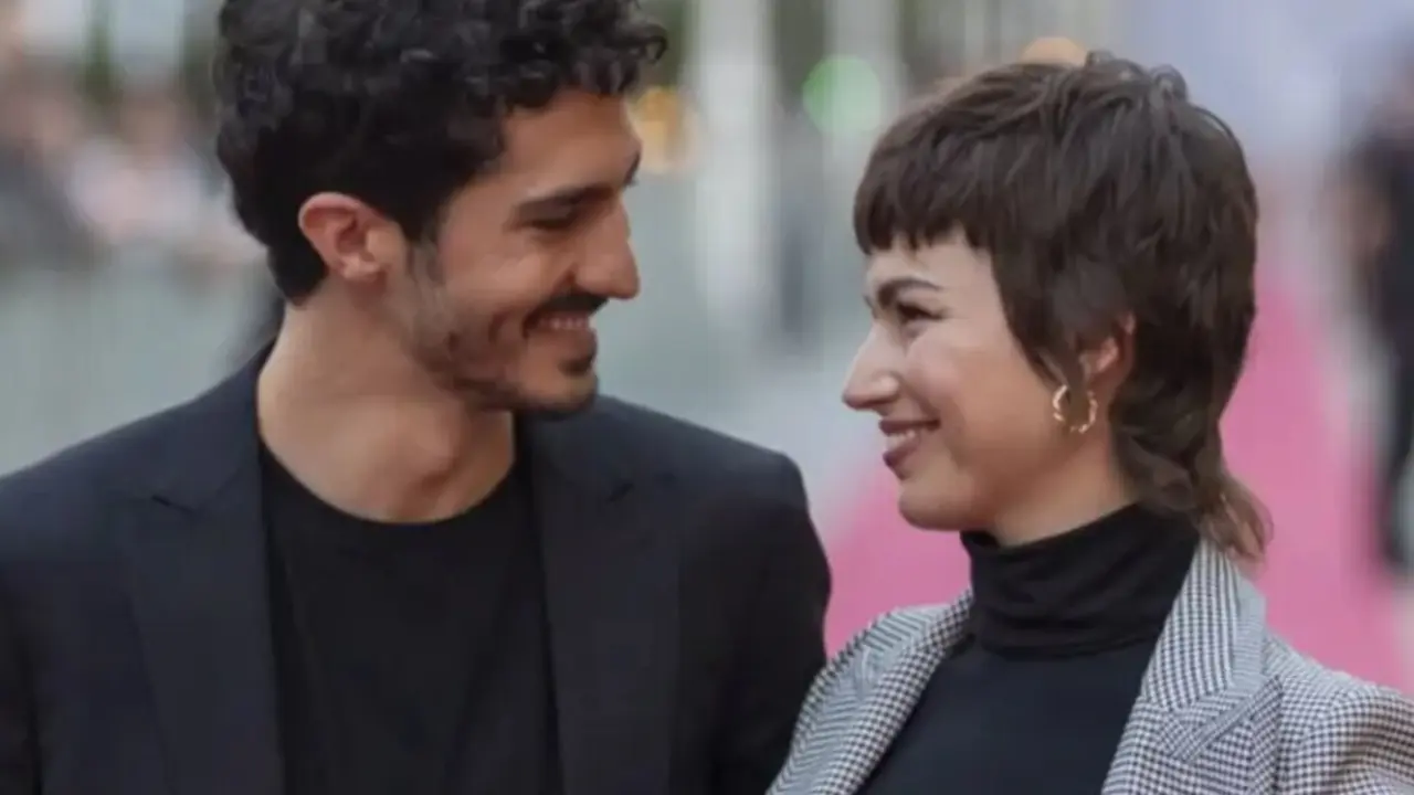  Los actores &Uacute;rsula Corber&oacute; y Chino Dar&iacute;n durante la presentaci&oacute;n de 'La odisea de giles' en la cuarta jornada del Festival de San Sebasti&aacute;n 2019 a 23 de septiembre de 2019- EUROPA PRESS REPORTAJES 