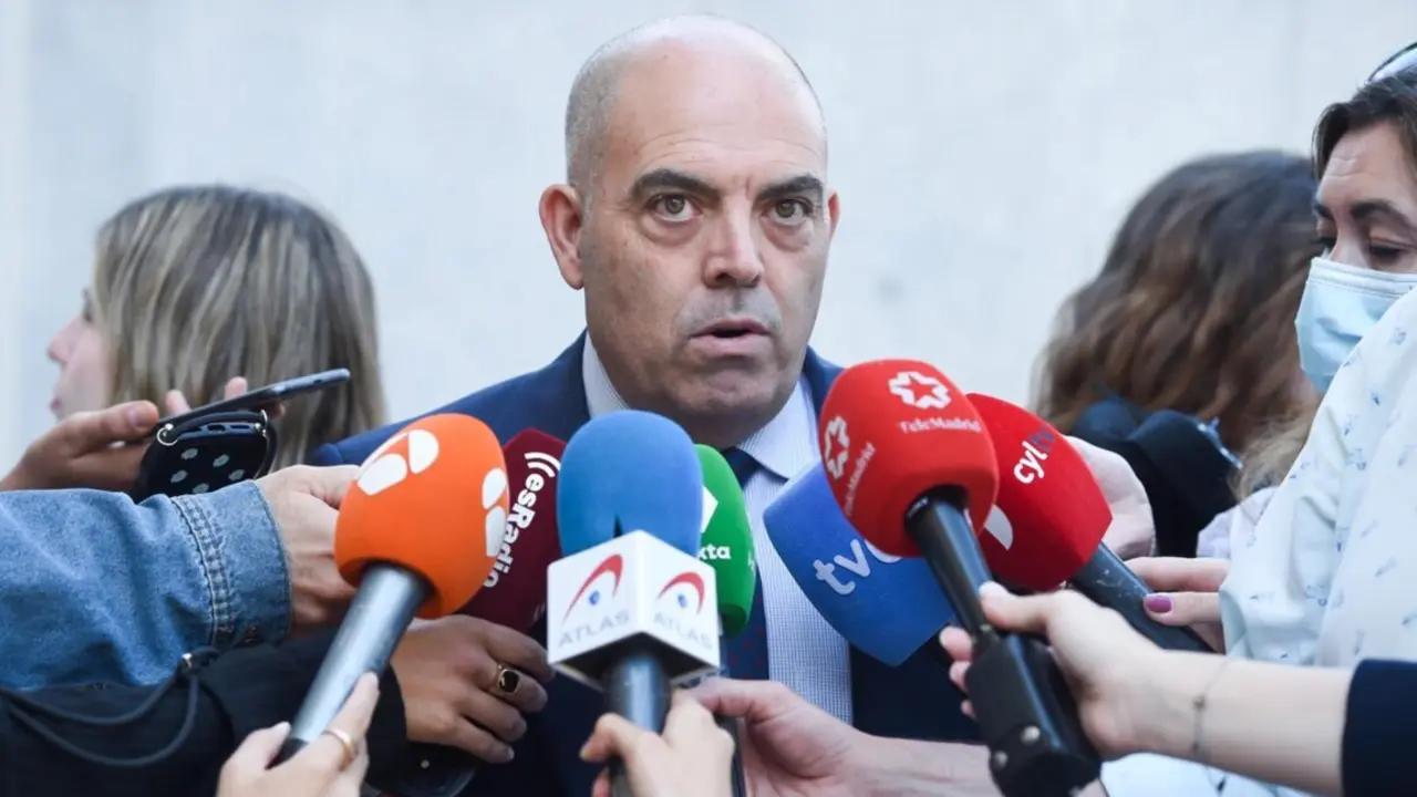  Archivo - El presidente de la Federaci&oacute;n Nacional de Asociaciones de Trabajadores Aut&oacute;nomos (ATA), Lorenzo Amor Acedo, atiende a medios en Madrid en una imagen de archivo<br>- Gustavo Valiente - Europa Press - Archivo 