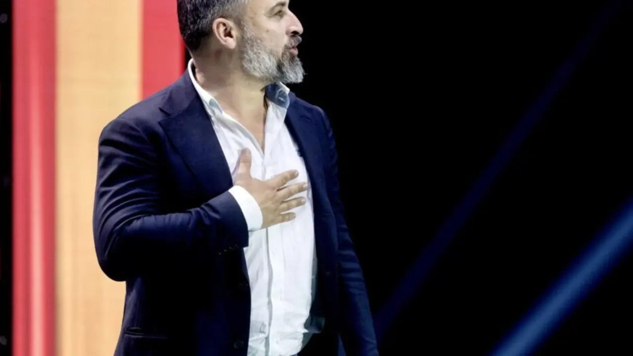  Archivo - El l&iacute;der de VOX, Santiago Abascal, durante el acto &lsquo;Viva 24&rsquo; de VOX, en el Palacio de Vistalegre, a 19 de mayo de 2024, en Madrid (Espa&ntilde;a).<br>- Carlos Luj&aacute;n - Europa Press - Archivo 