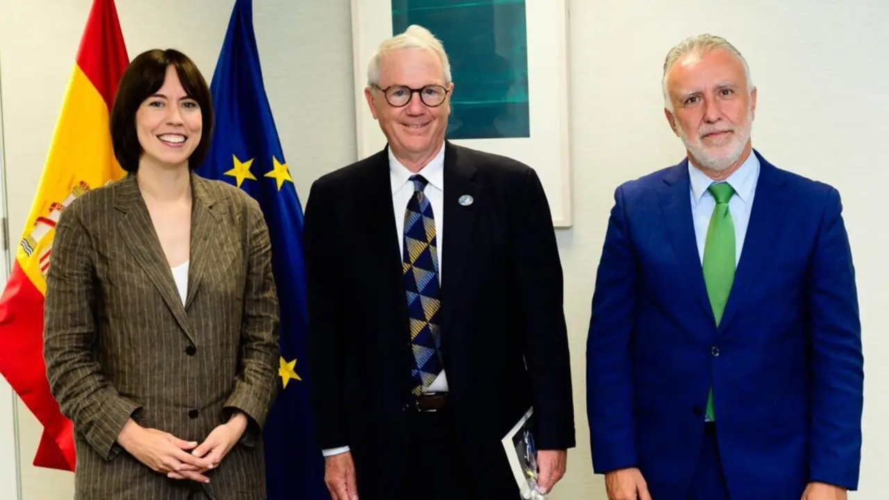  Diana Morant, Robert Kirshner y &Aacute;ngel V&iacute;ctor Torres.<br>- MICIU 